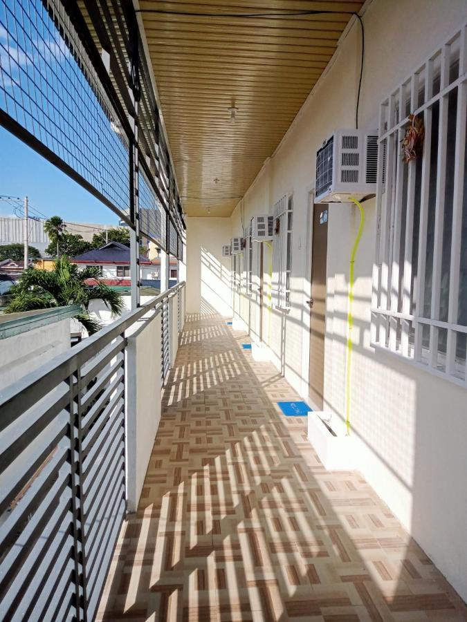 __Aplaridel Inn Suites__ Angeles Ngoại thất bức ảnh